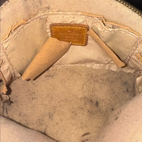 Louis Vuitton Brown and Gold Monogram Clutch - Picture 8 of 16